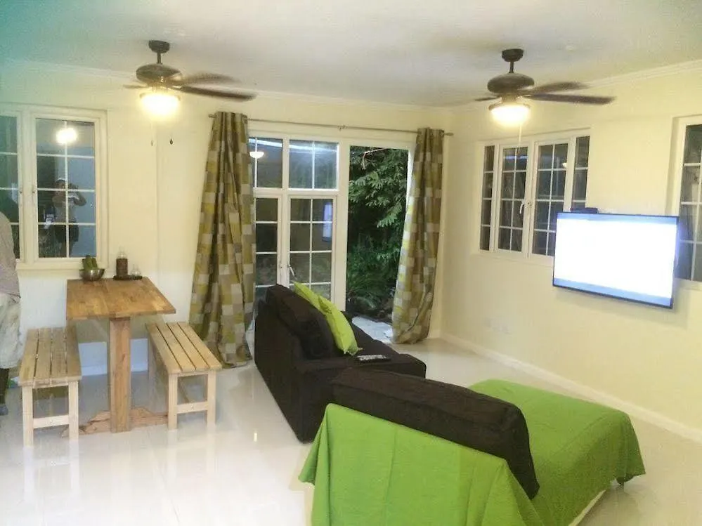 The Garden Guest Apartment كينغستون جامايكا